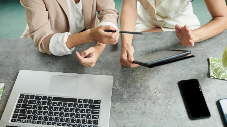 ¿Qué es una landing page y por qué es clave en el marketing digital? 2 daweb 171
